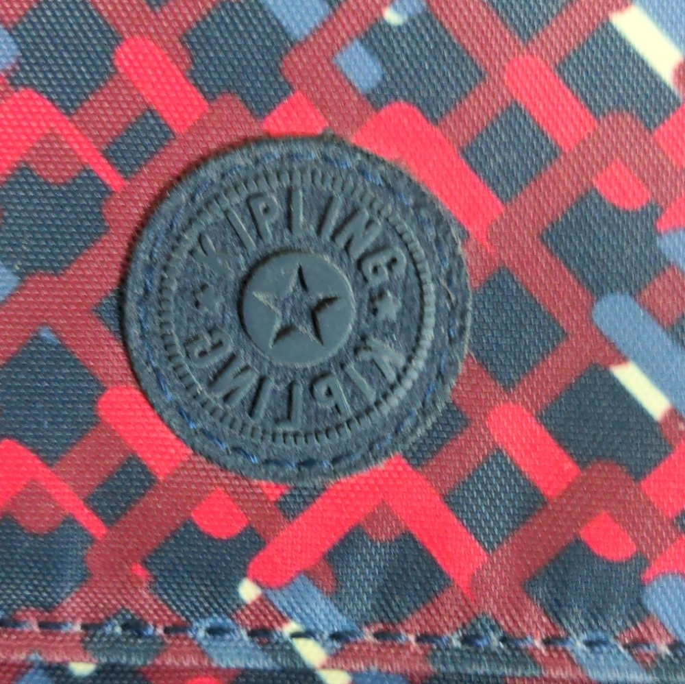 Nylon Kipling brand billfold clutch - Picture 5 of 6